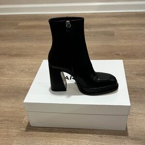 Women's Ankle Boots - Black